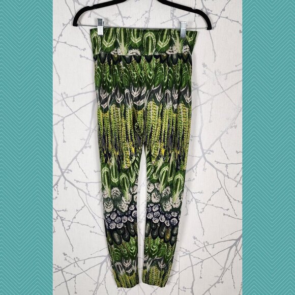 Flow Movement Marlo Fisken Green Artsy Print High Rise Pocket Leggings - Picture 2 of 3